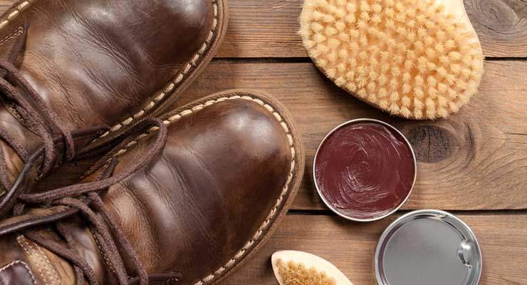 How to Remove Wrinkles from Leather Shoes