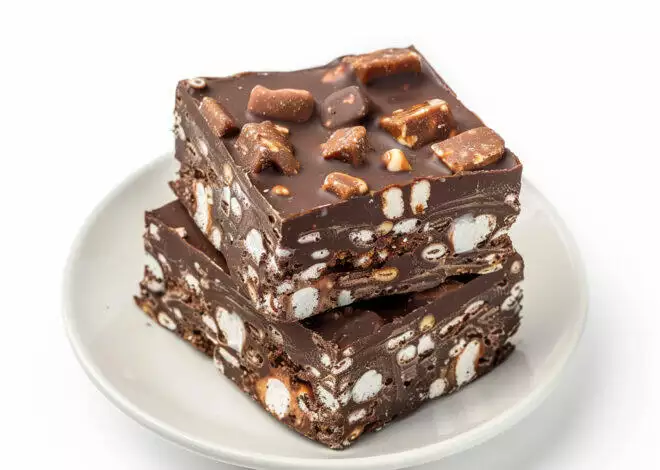 Chocolate Marshmallow Pretzel Bars