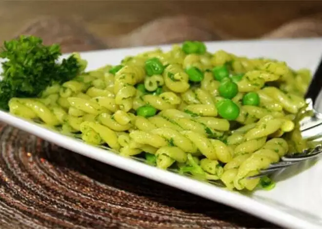 Spring Green Parsley Pesto Pasta Salad